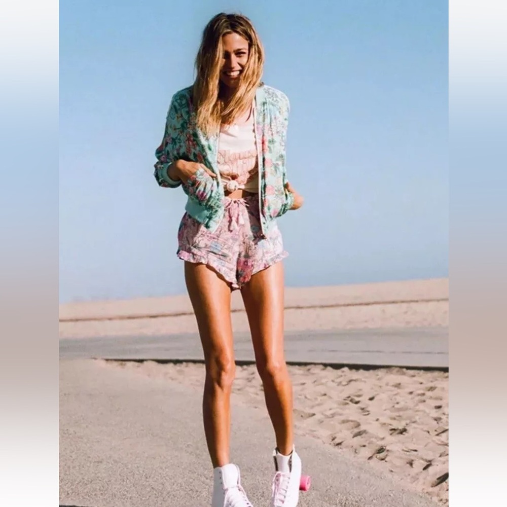 Spell and the Gypsy Sayulita Shorts in Small ❤️
